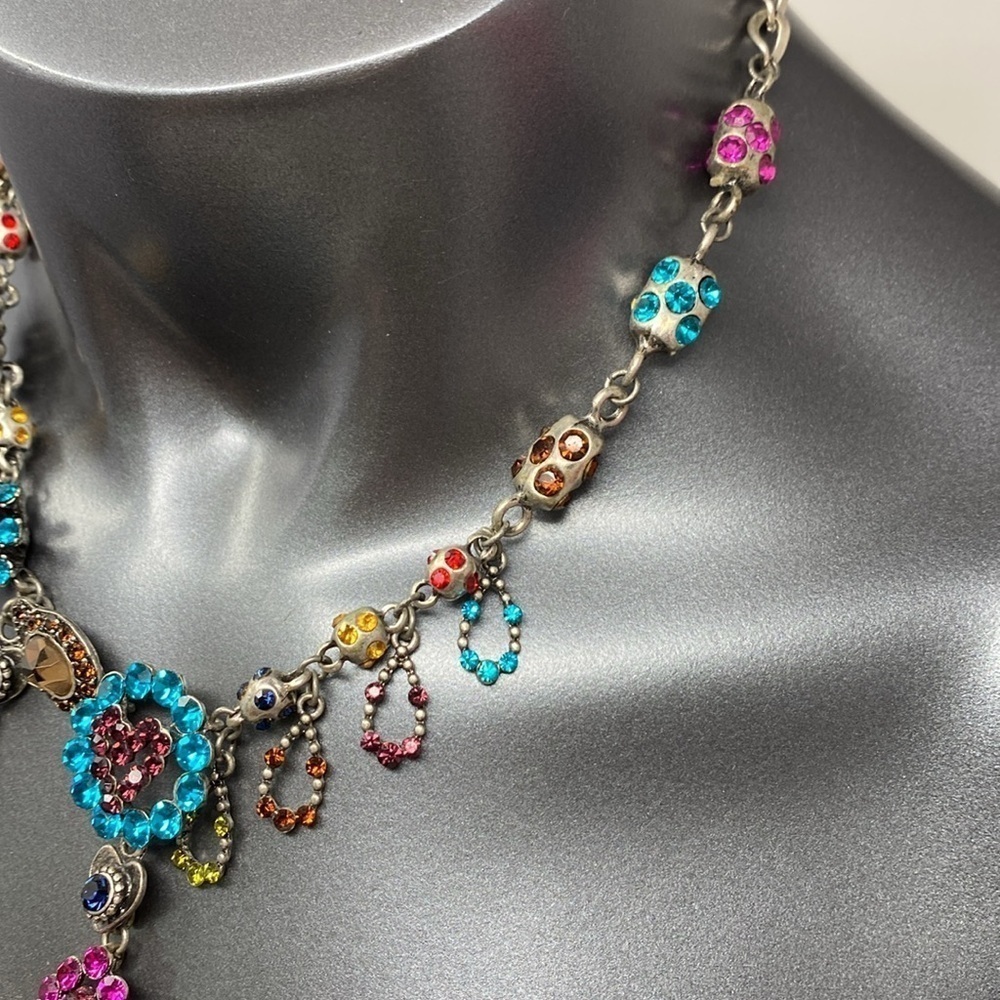 Rhinestone Necklace and Earrings - Picture 5 of 14